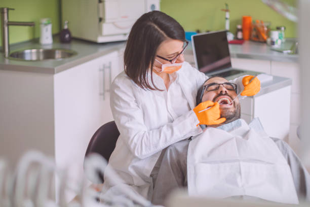 Best Emergency Gum Treatment in Elmo, TX